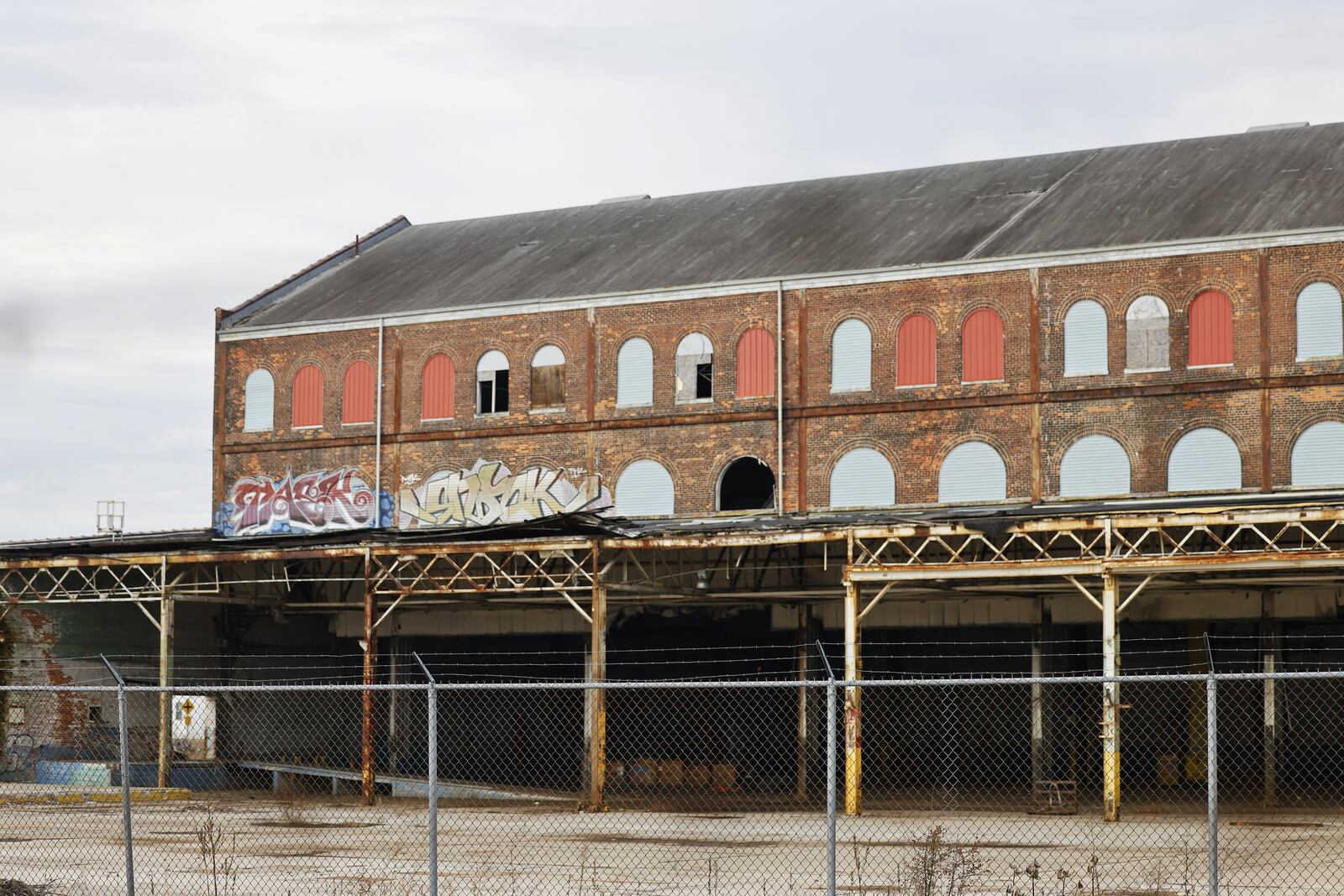 Hamilton City Council on Wednesday, Dec. 8, 2021, authorized the purchase of the 8.3-acre former Beckett Paper Co. site for $1.5 million. Council also is considering selling 6.7 acres to a developer for $1 in exchange for the company spending $50 million to build a 250-apartment complex. The city hopes to develop the remaining parts of the Beckett property in other ways. NICK GRAHAM / STAFF