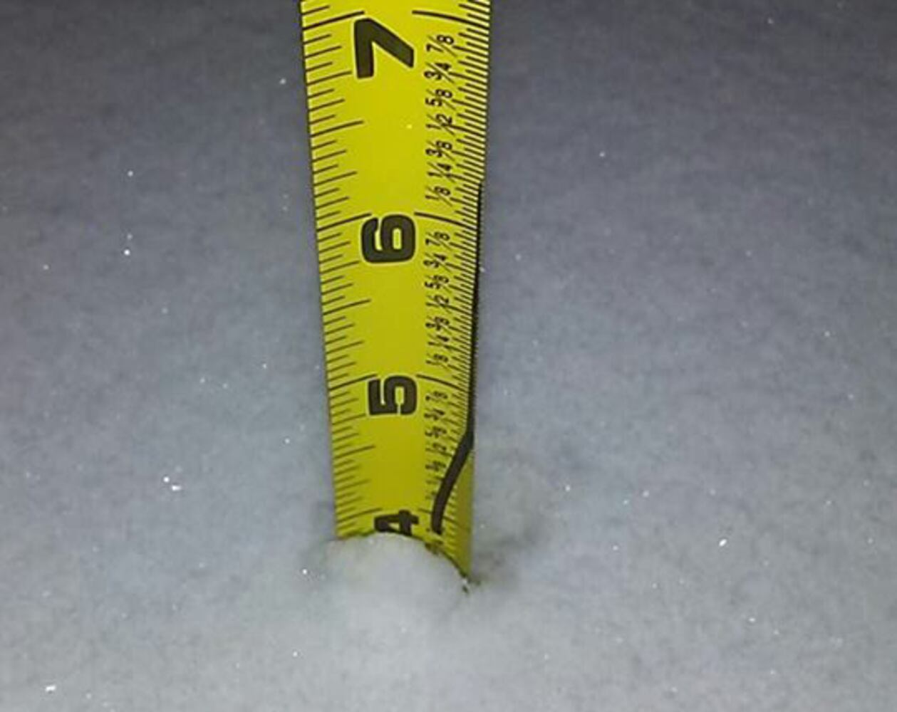 Snowstorm hits area on first day of spring