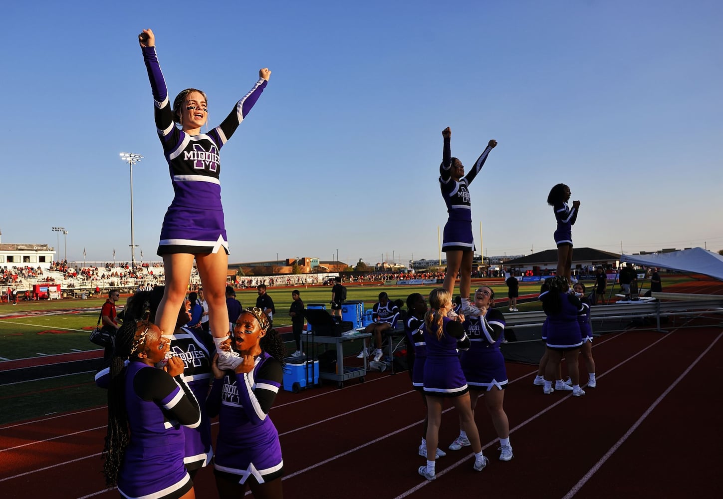 092625 Lakota West vs Middletown FB scene setter
