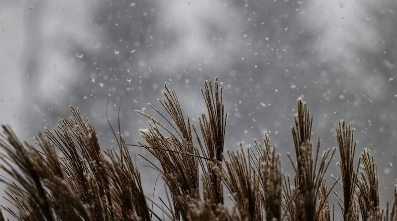 The first snow of the season fell Saturday morning, Nov. 12, 2022 in Butler County. NICK GRAHAM/STAFF