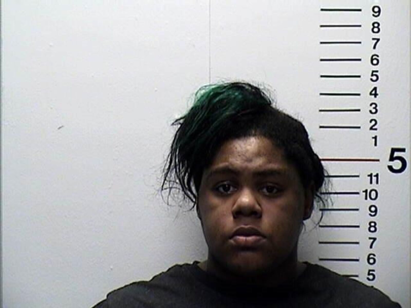 Jade Bembry, 22, of Middletown, was charged with complicity to robbery.