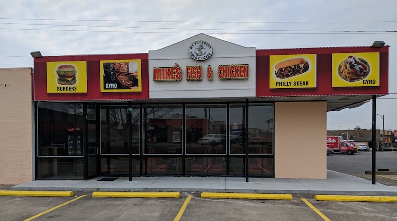 New fish and chicken restaurant opens in West Chester