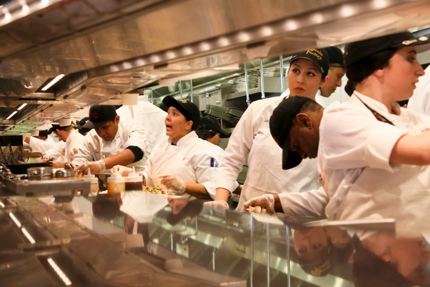 Cheesecake Factory Liberty Center preview