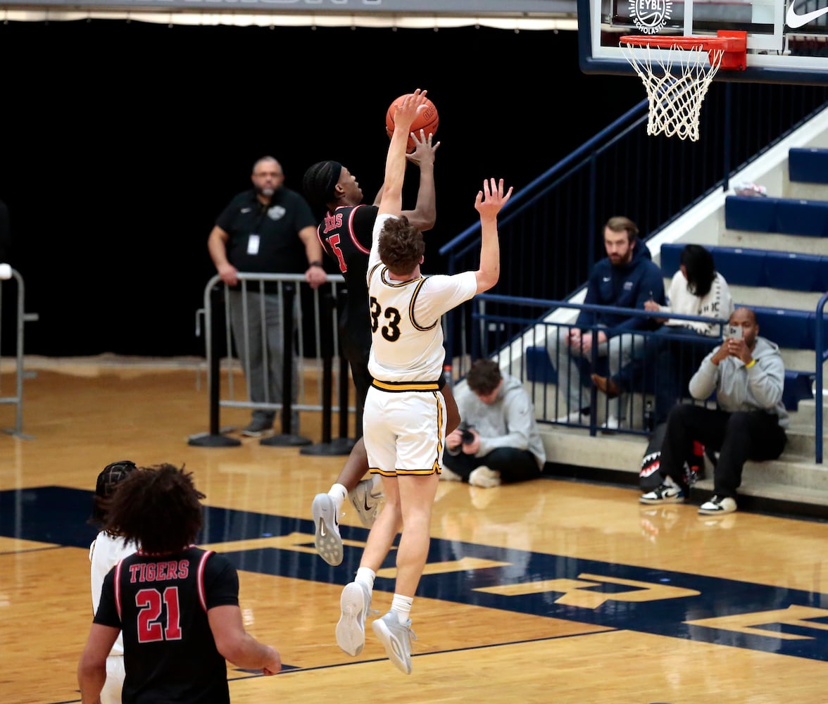 Centerville basketball FTTH