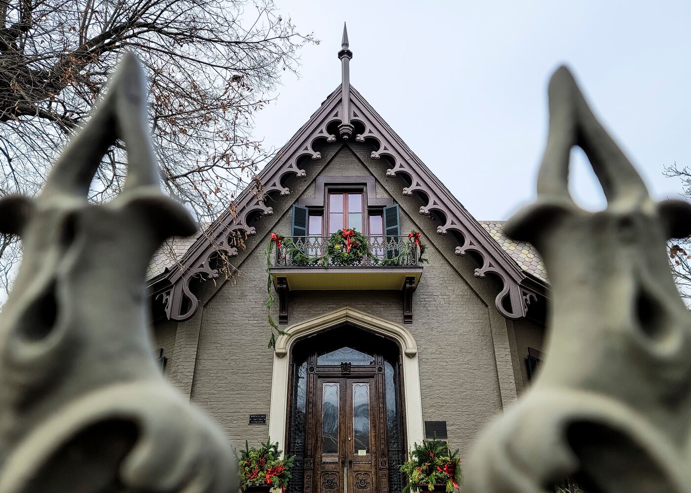 120521 German Village Christmas Walk