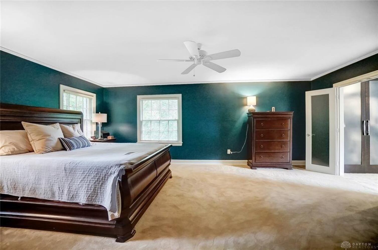 PHOTOS: Georgian Colonial in Oakwood listed for $769K