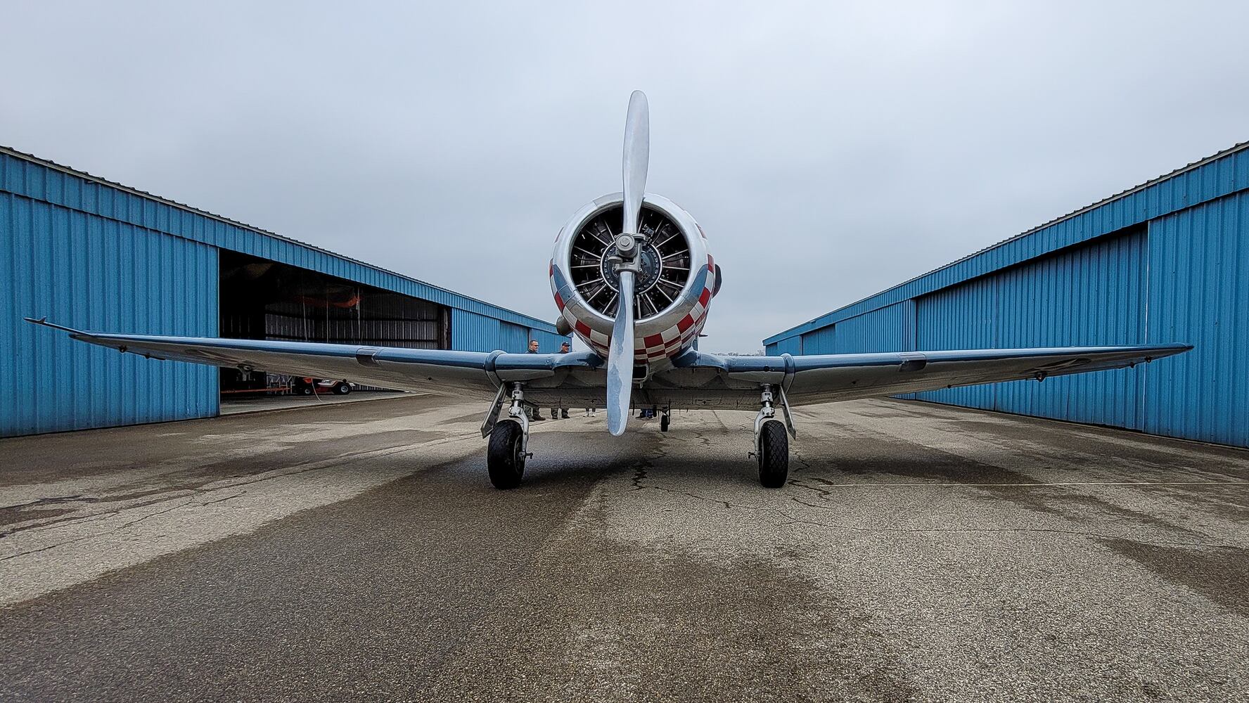 031621 midd airplane