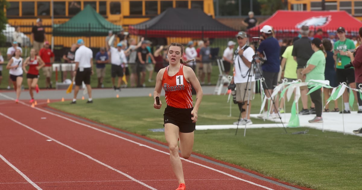 Minster girls open state track meet with 4x800 victory