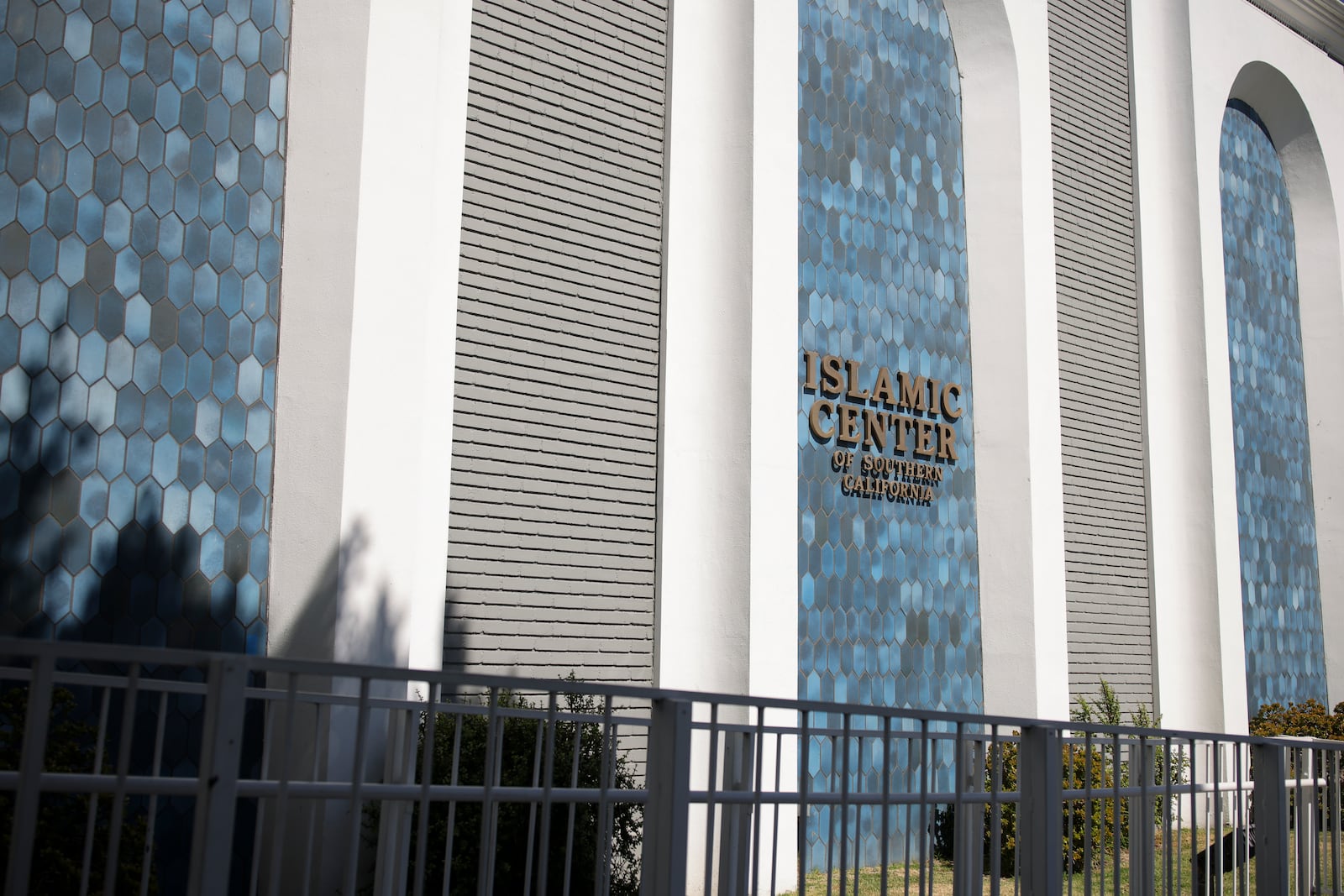 The exterior of the Islamic Center of Southern California is seen on June 16, 2025, in Los Angeles. (AP Photo/Jessie Alcheh)