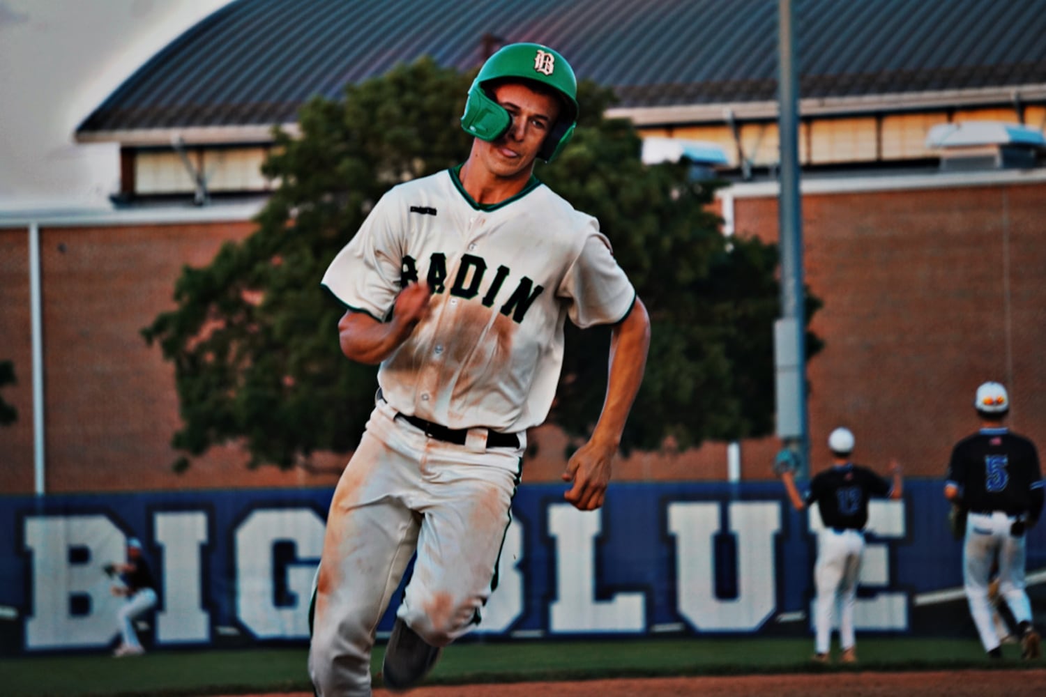 Badin baserunner