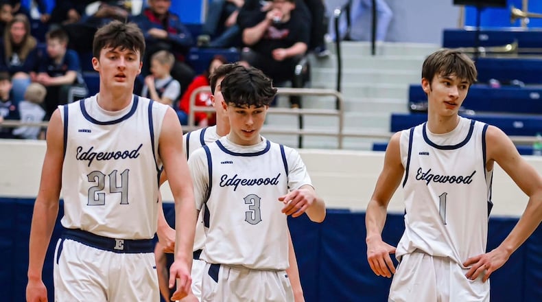 Edgewood’s Kale Reynolds (24), Gavin Cecere (3) and Tyson Daley (1) walk down the court against Edgewood on Friday, Jan. 23, 2026 at Edgewood’s Ron Kash Court. NOAH PITZER / CONTRIBUTED