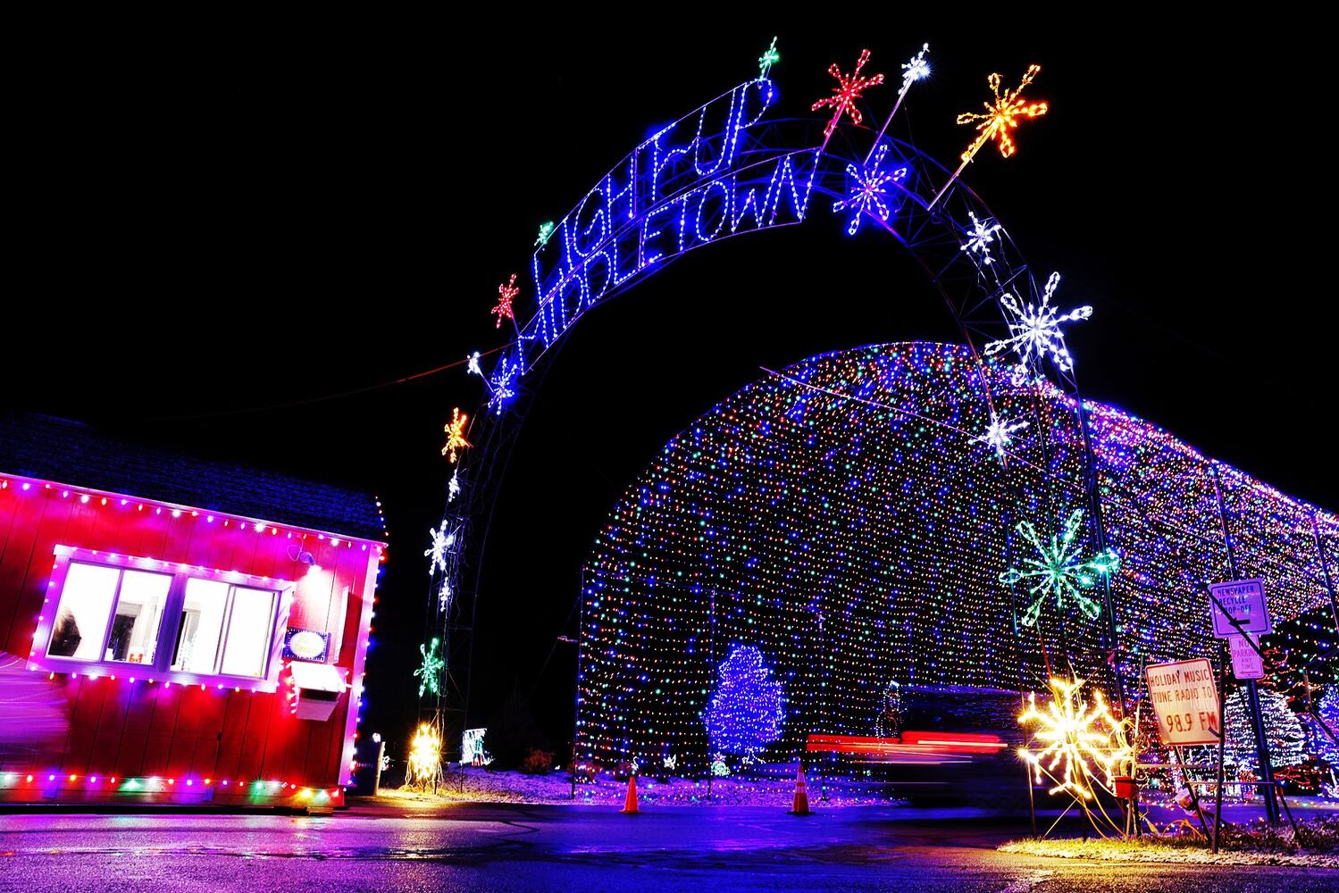 121124 Light Up Middletown