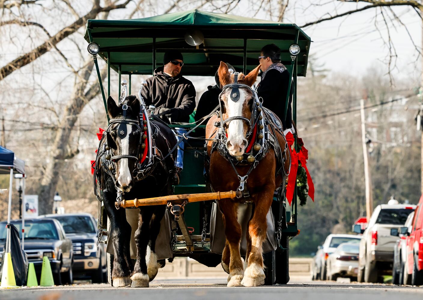 120521 German Village Christmas Walk