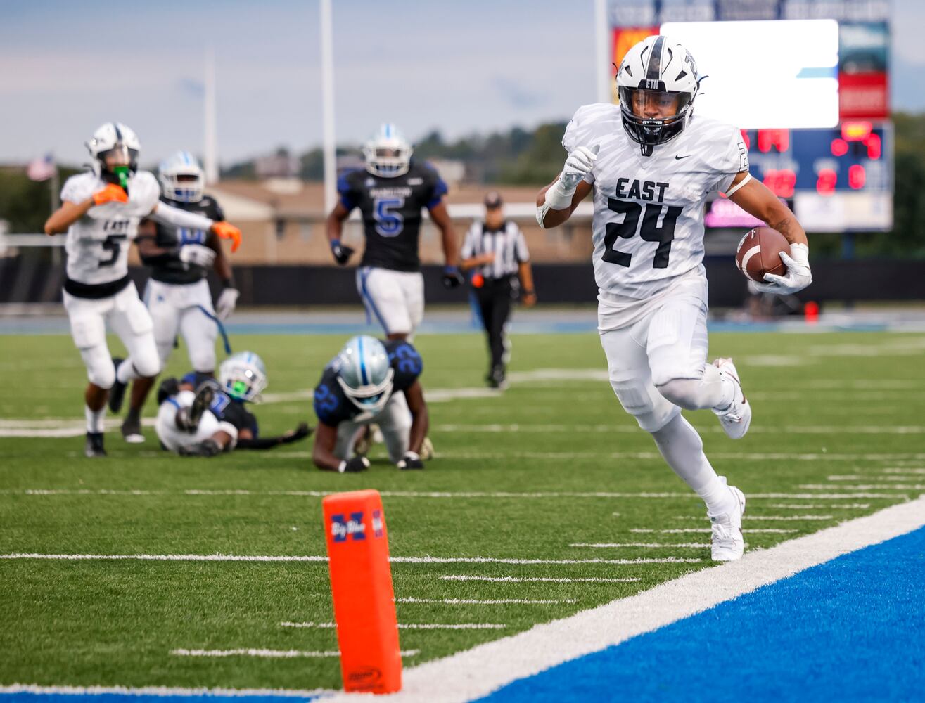 090624 Hamilton vs Lakota East football