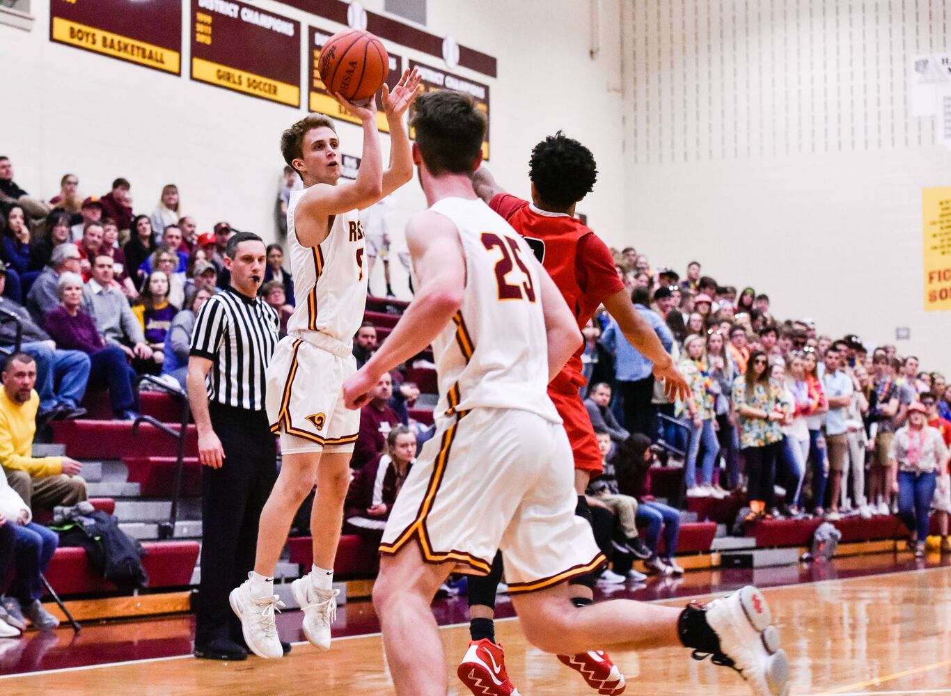 Ross vs Mt. Healthy basketball
