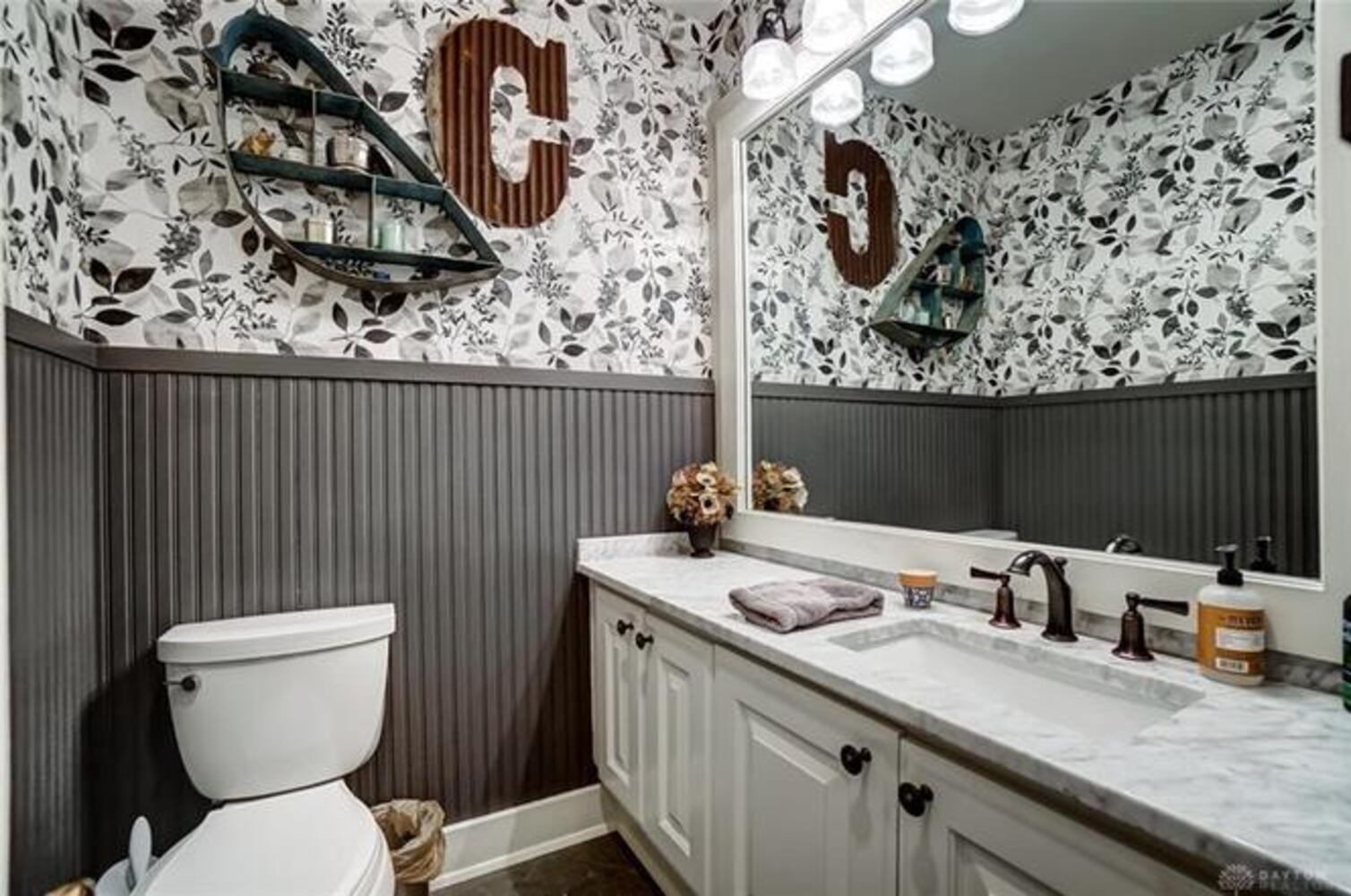 PHOTOS: Park Place Oakwood mansion on market for $1.75M