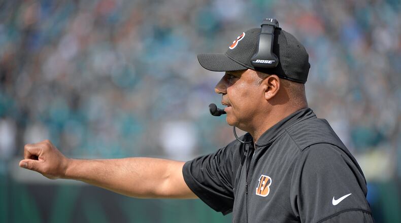 Cincinnati Bengals head coach Marvin Lewis directs his team against the Jacksonville Jaguars during the first half of an NFL football game, Sunday, Nov. 5, 2017, in Jacksonville, Fla. (AP Photo/Phelan M. Ebenhack)