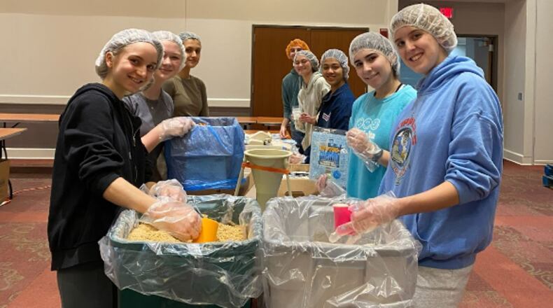 A grant for$5,000 is being given to MEDLIFE Miami, a student organization at Miami University’s campus. Globally, MEDLIFE is a nonprofit organization based out of Lima, Peru, with University chapters appearing around the world. The organization seeks to help low-income families improve access to medicine, education, and development.
The $5,000 grant will go towards MEDLIFE Miami’s partnership with Pack Away Hunger, a food-based organization based out of Indianapolis that helps to distribute meals to food banks. CONTRIBUTED