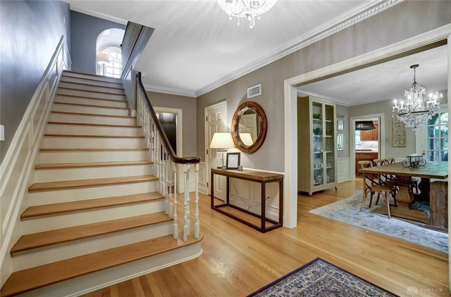 PHOTOS: Georgian Colonial in Oakwood listed for $769K