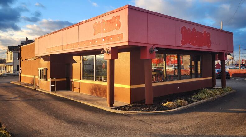 Richard's Pizza moved its original location from a plaza on Dixie Highway to a former Arby's location four blocks to the south in 2012. At the end of December 2024, the chain closed that location. NICK GRAHAM/STAFF