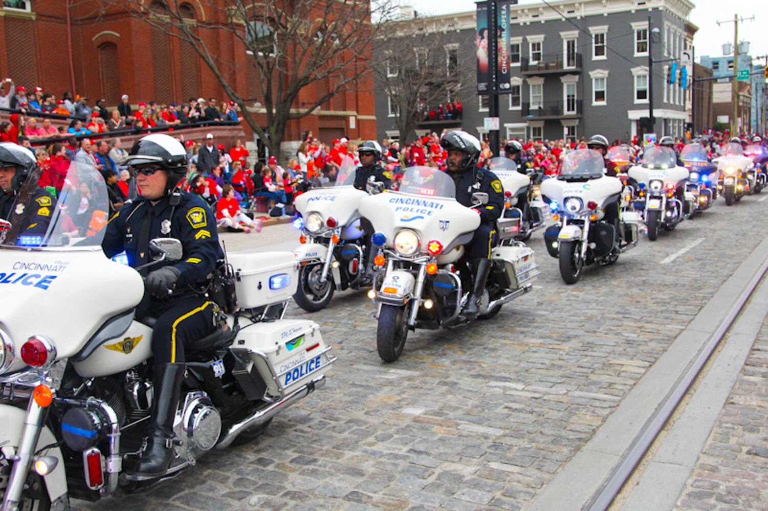 Reds Opening Day Parade 2015
