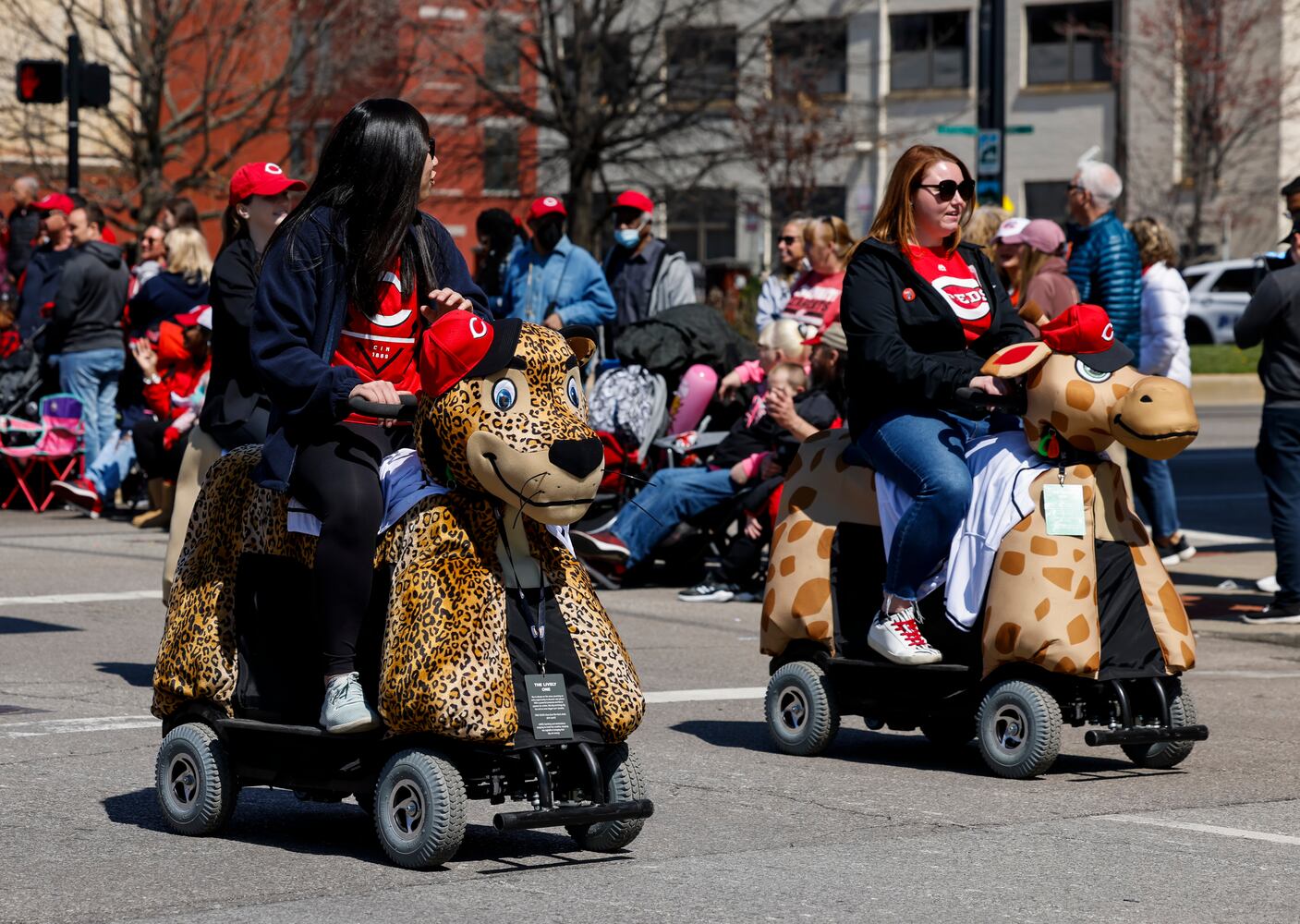 033023 Reds Parade