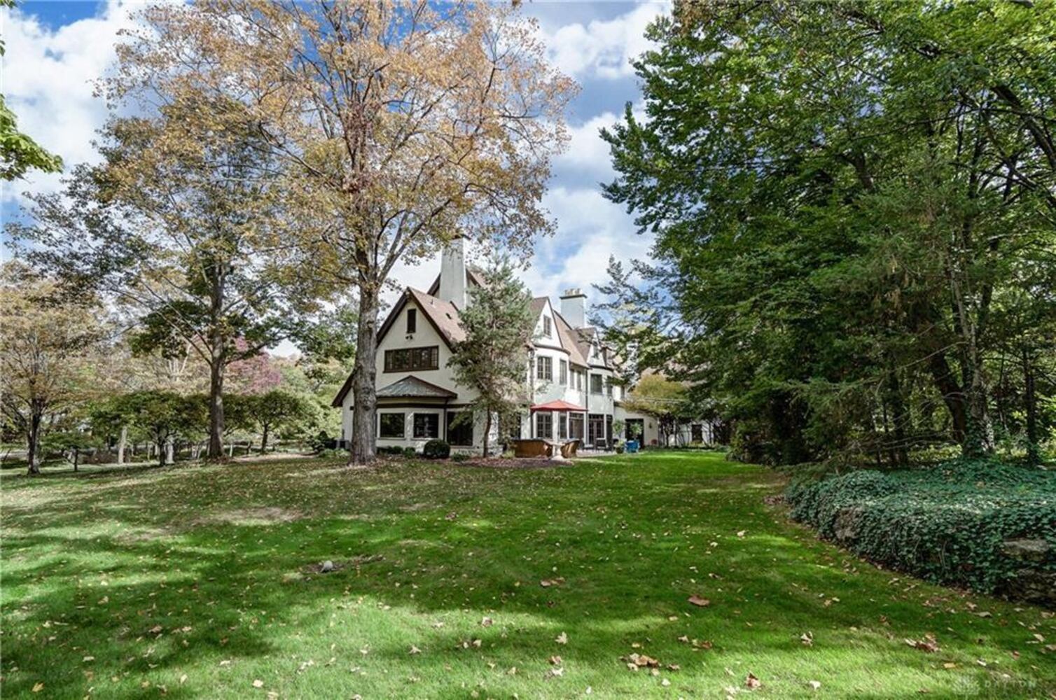 PHOTOS: Park Place Oakwood mansion on market for $1.75M