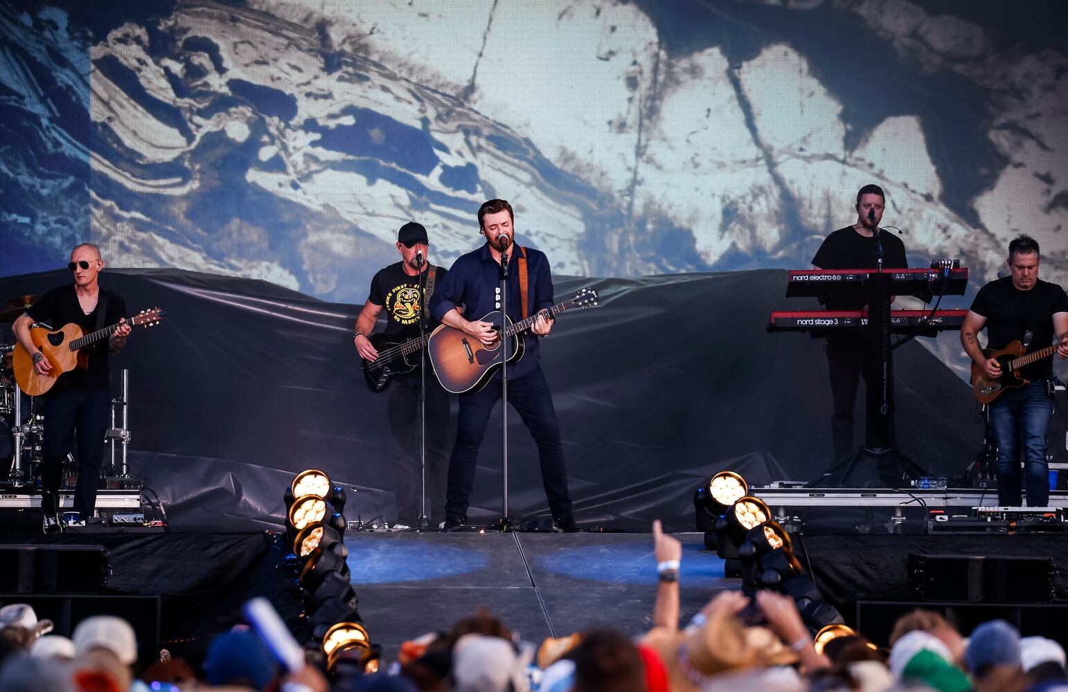 081223 VOA Country Music Festival Day 3