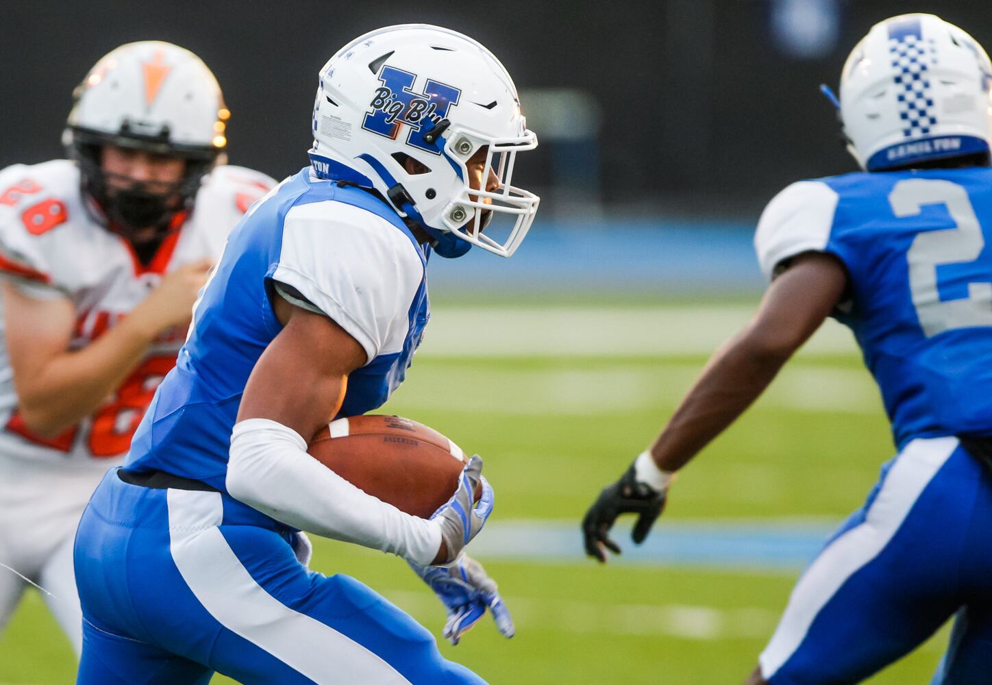 Hamilton Big Blue Football beats Anderson