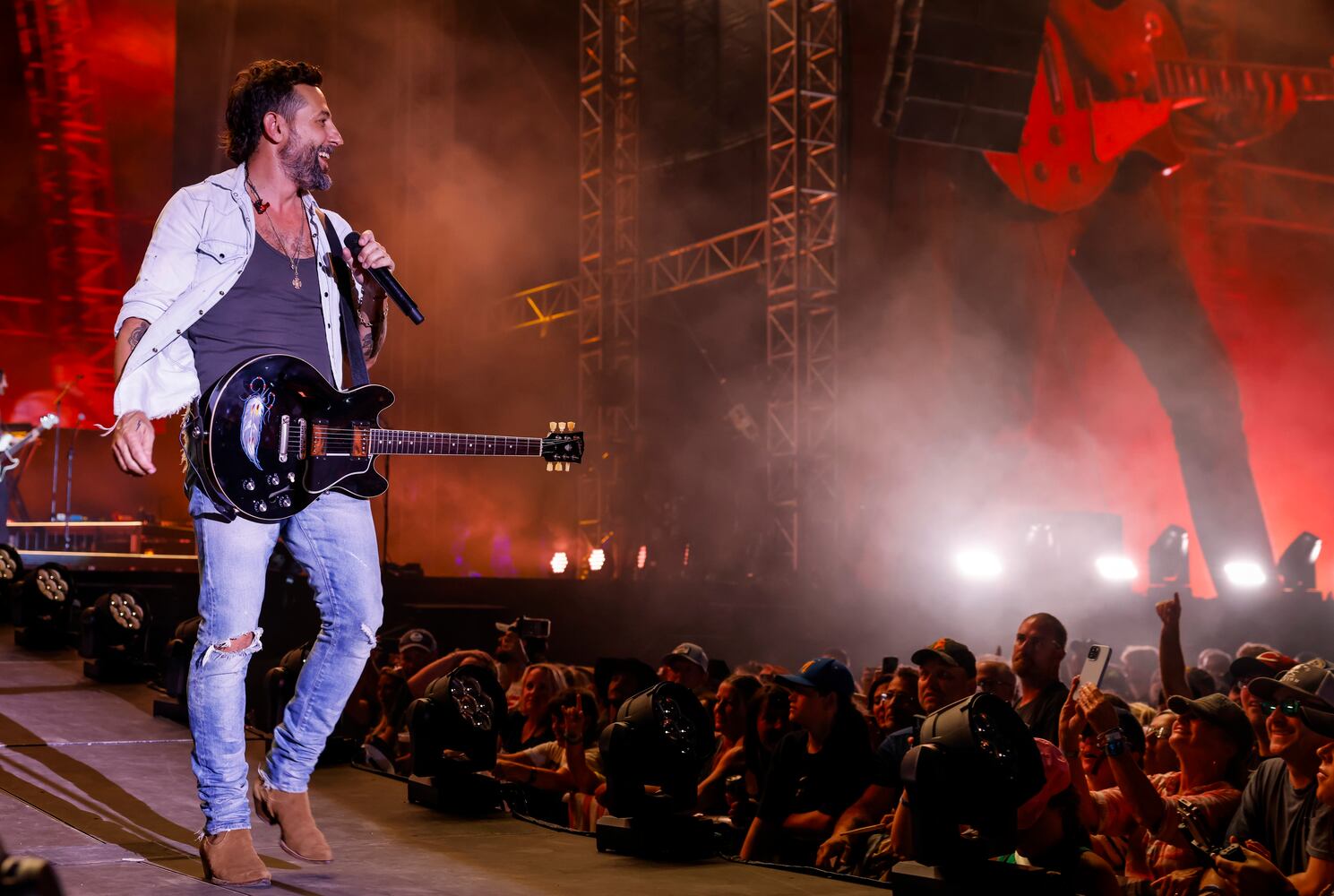081223 VOA Country Music Festival Day 3