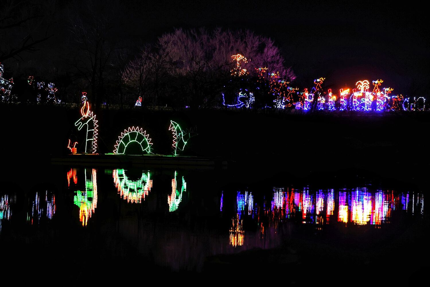 112422 Light Up Middletown