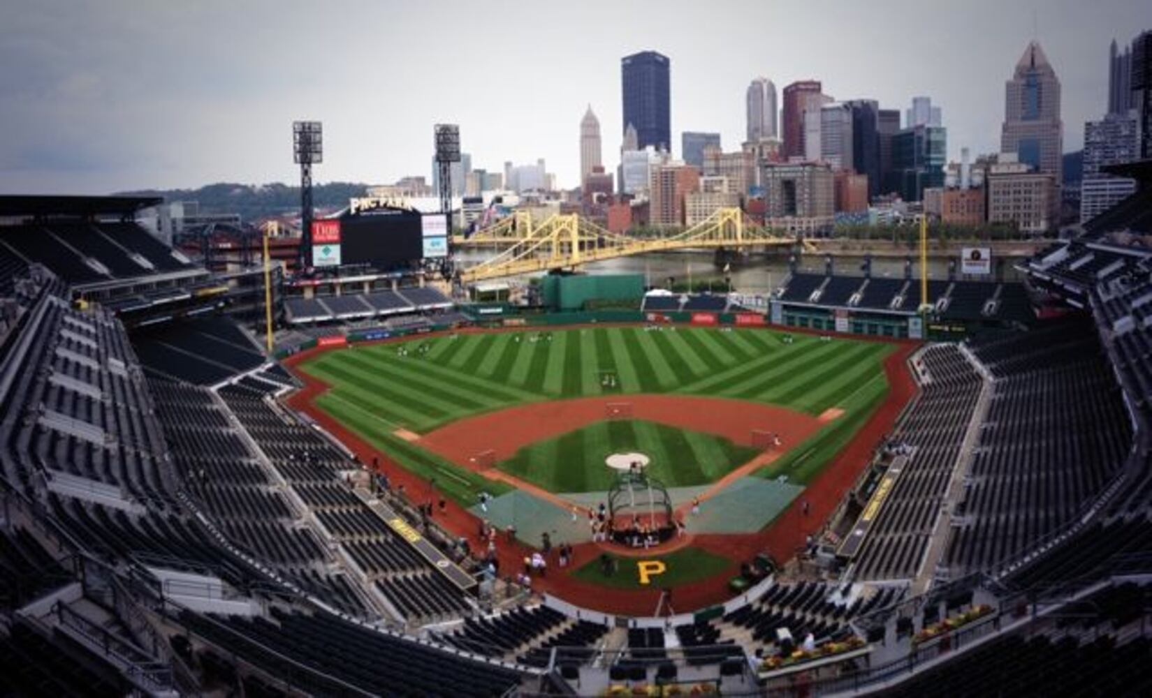 Pirates and Reds work out at PNC Park