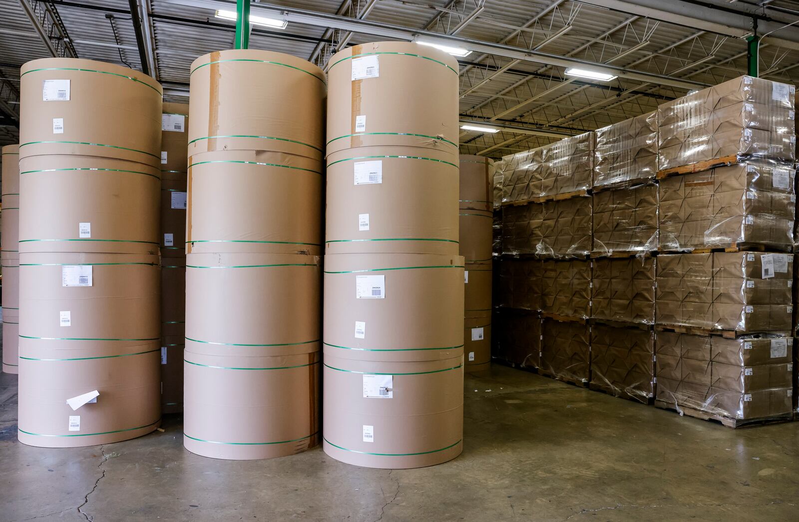 Eco Pack held a ribbon cutting of their facility on Donald Drive in Fairfield Thursday, May 30, 2024. The facility produces paper bags for multiple companies including Amazon. NICK GRAHAM/STAFF