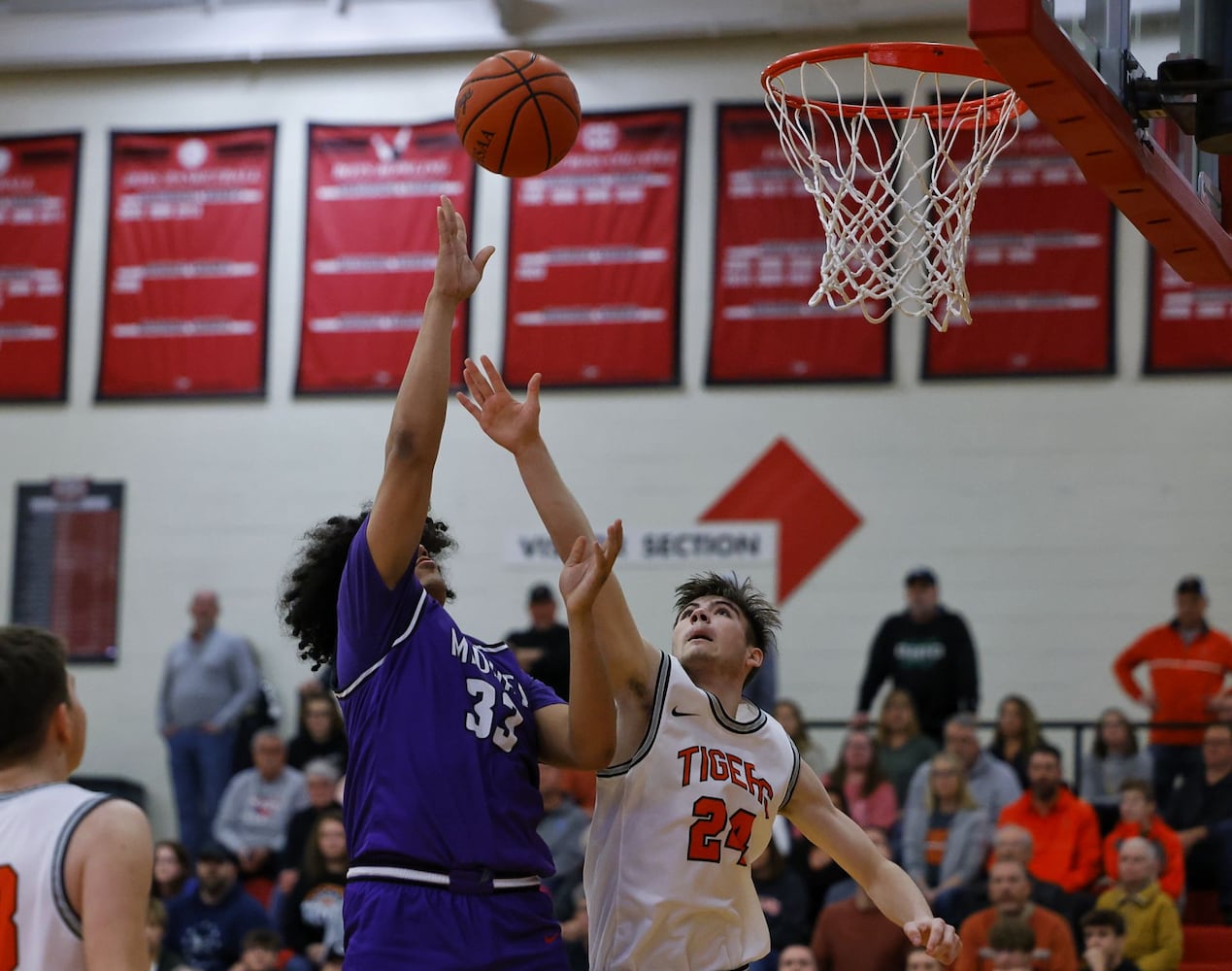 022222 Middletown basketball
