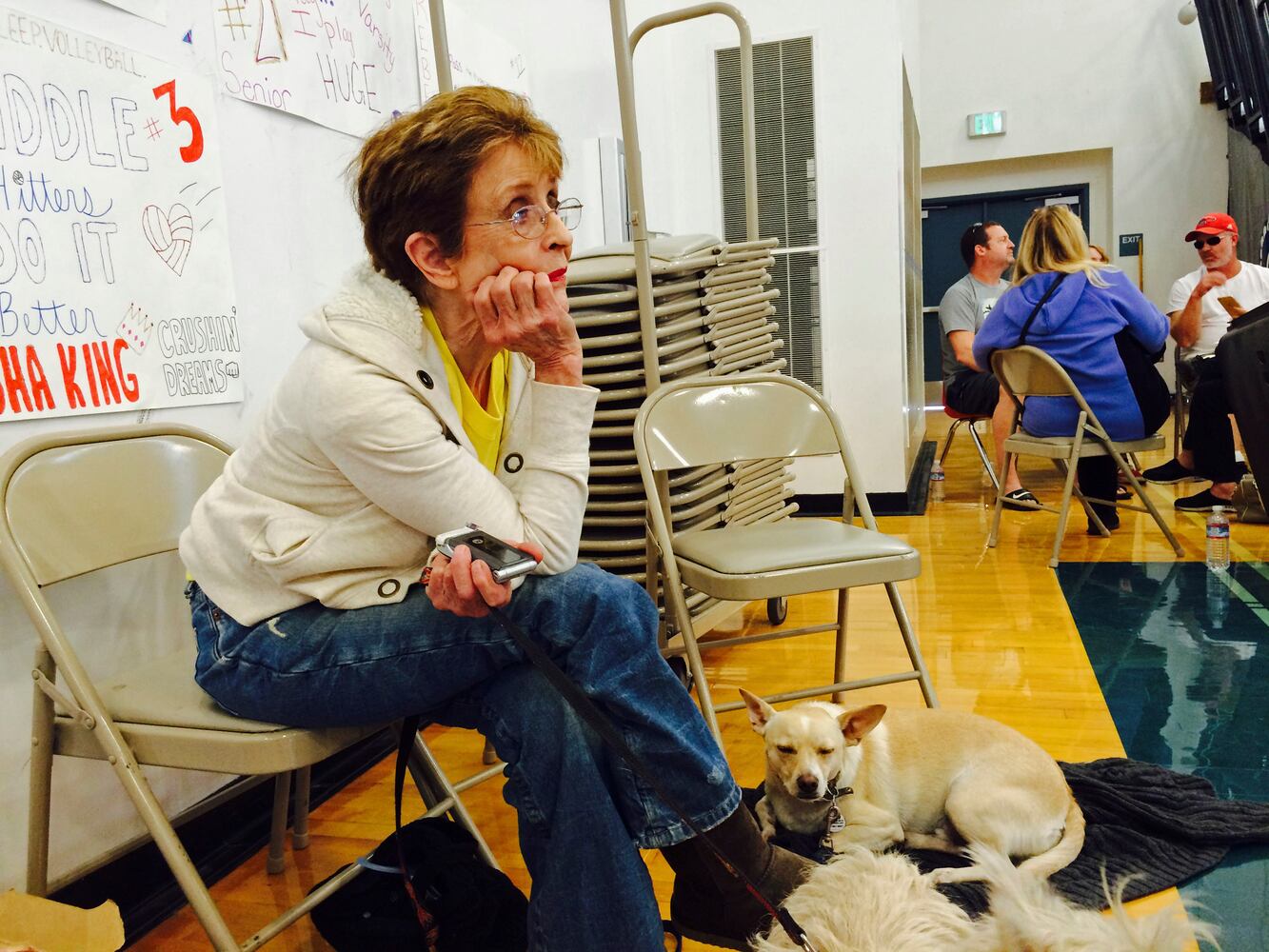 News hounds (9/17/15)