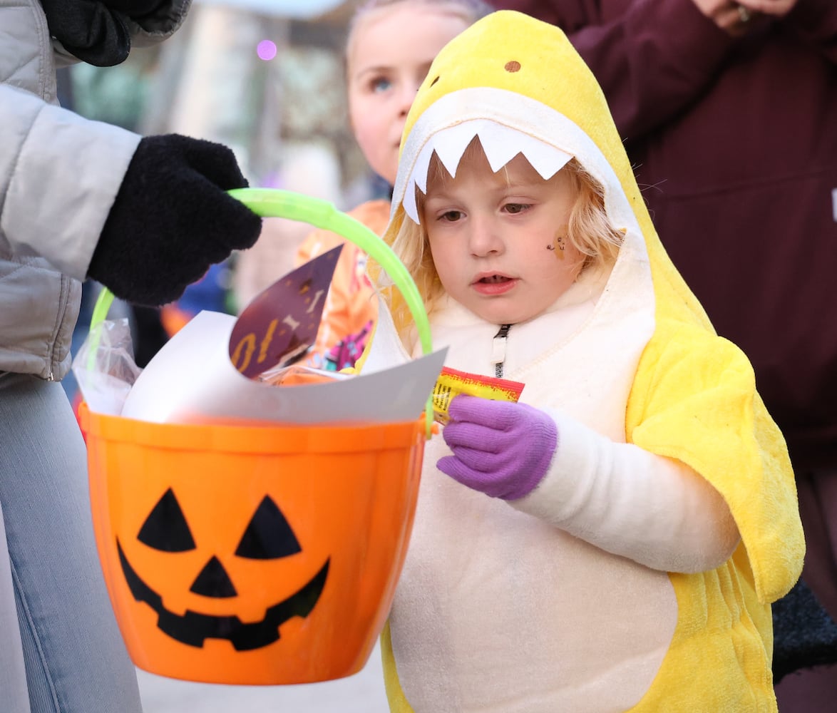 DDN 102325 Austin Landing Trunk or Treat