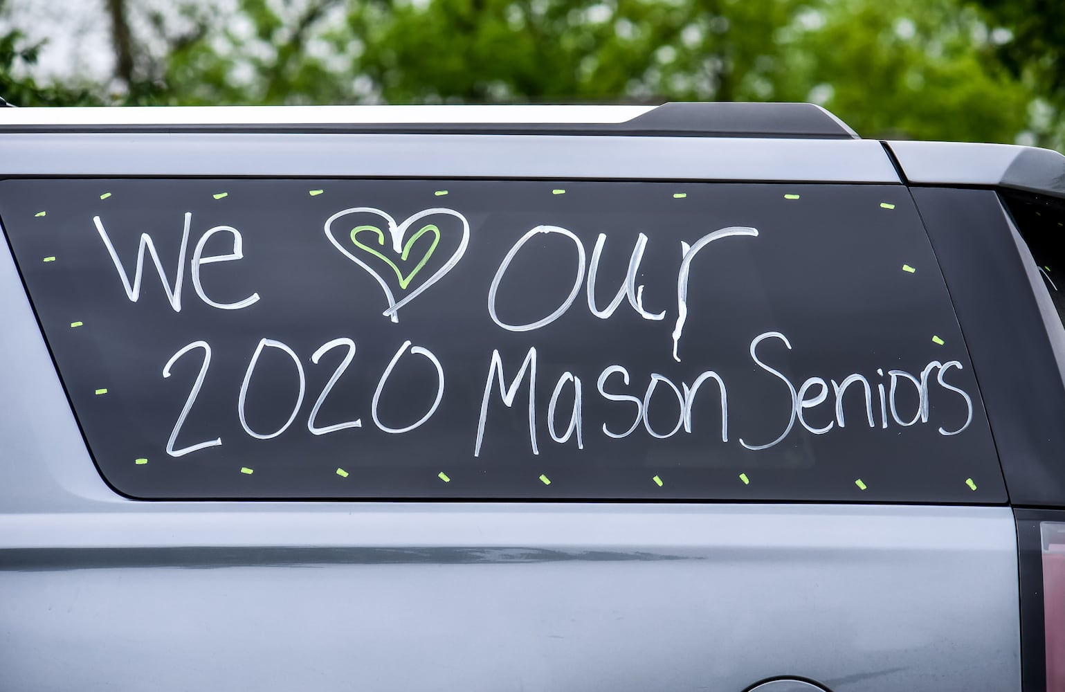 Mason graduates get diplomas delivered to their front door