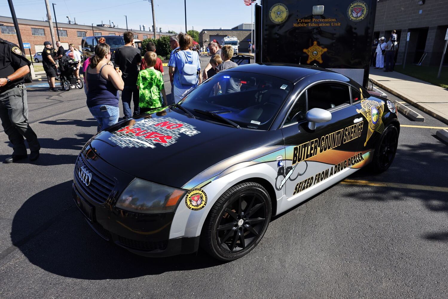 071222 Sheriff open house