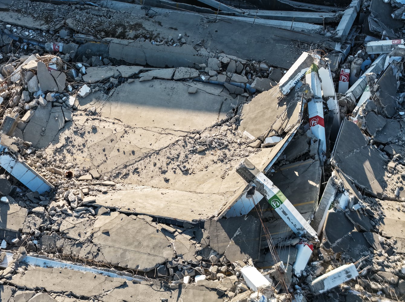 010726 Forest Fair Mall demolition