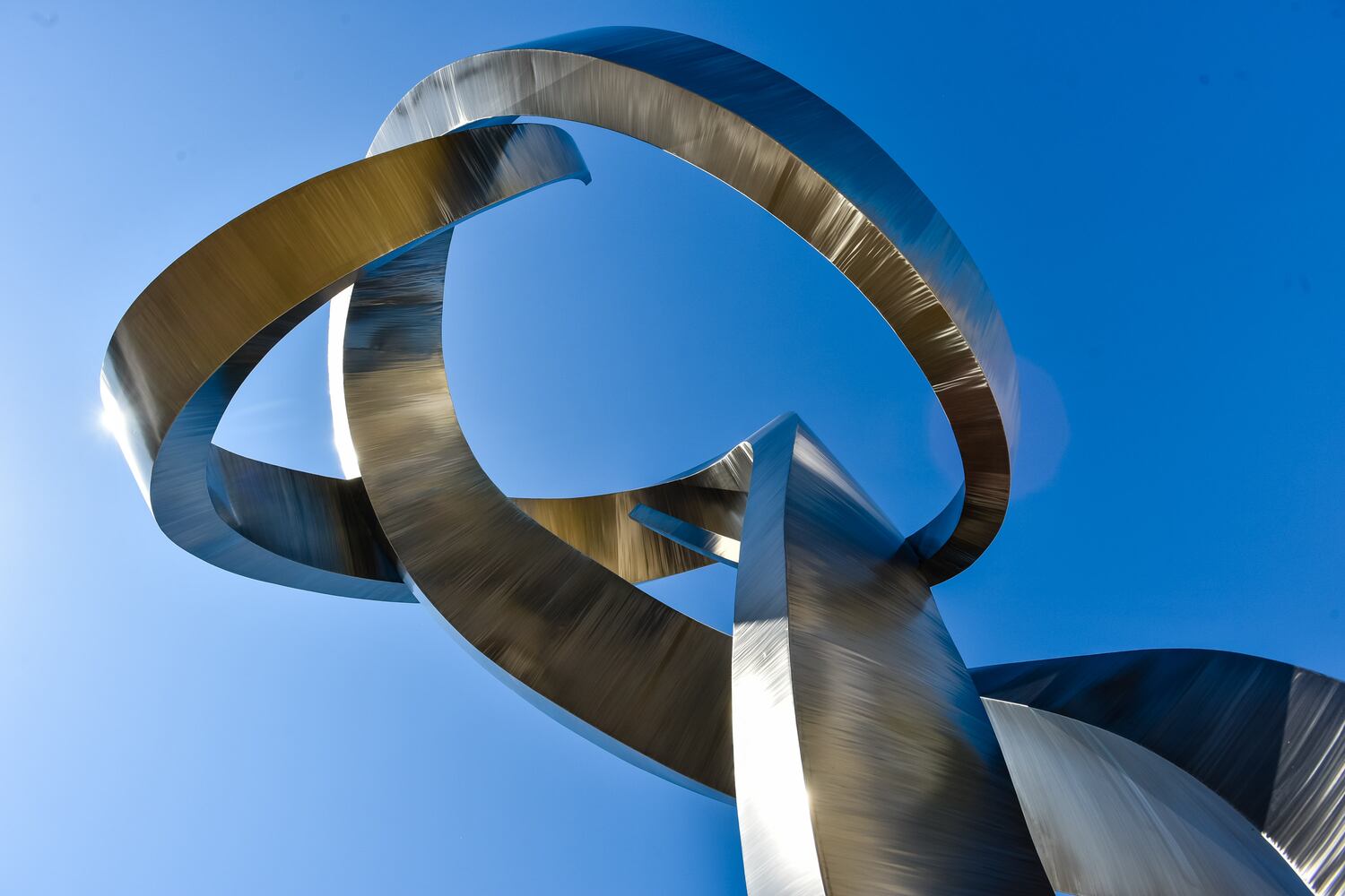 100820 Embrace Sculpture