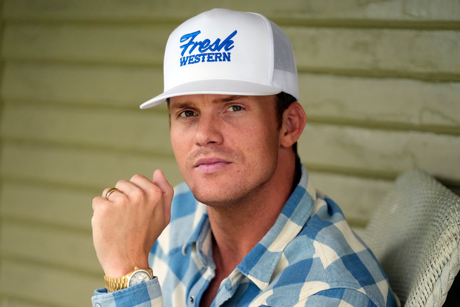 Parker McCollum poses for a portrait on Saturday, June 7, 2025, in Nashville, Tenn. (AP Photo/Mark Humphrey)