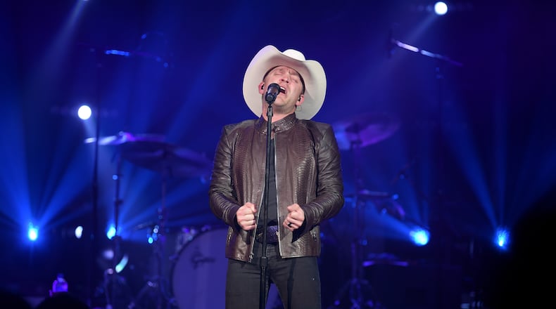 NASHVILLE, TN - MAY 02:  Country artist Justin Moore performs at Ryman Auditorium on May 2, 2018 in Nashville, Tennessee.  (Photo by Jason Kempin/Getty Images)