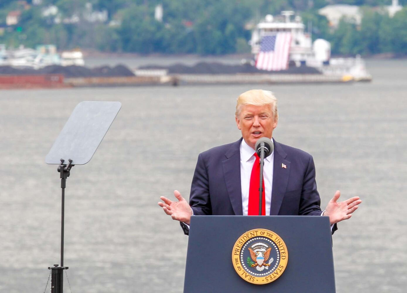 PHOTOS President Trump in Cincinnati