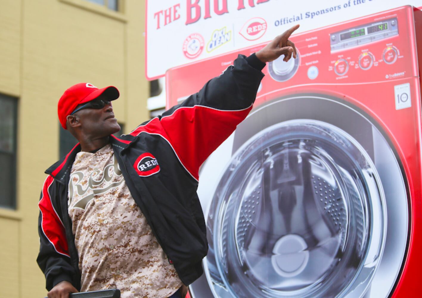 Reds Opening Day Parade 2015