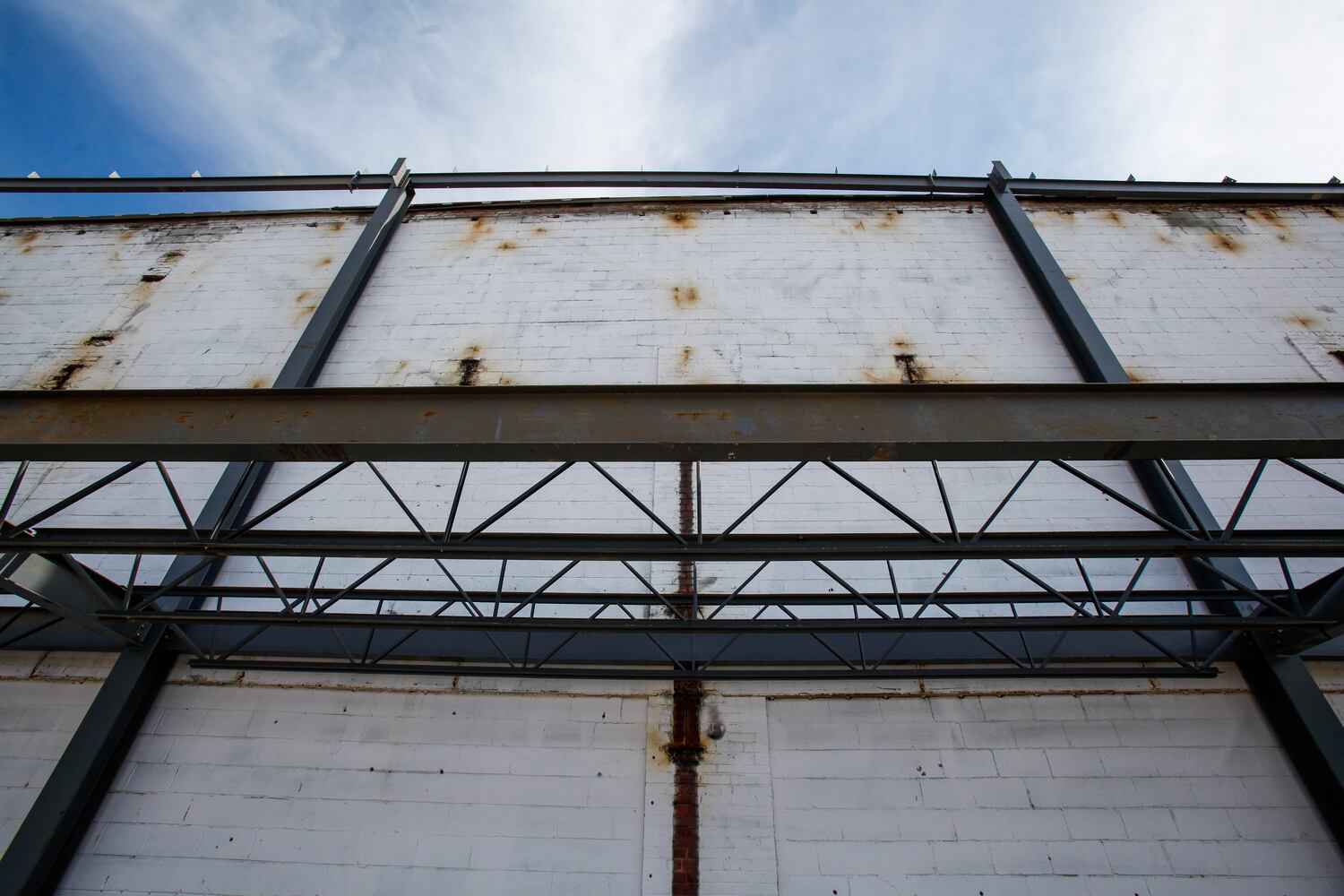 Tour of Spooky Nook Sports Champion Mill construction