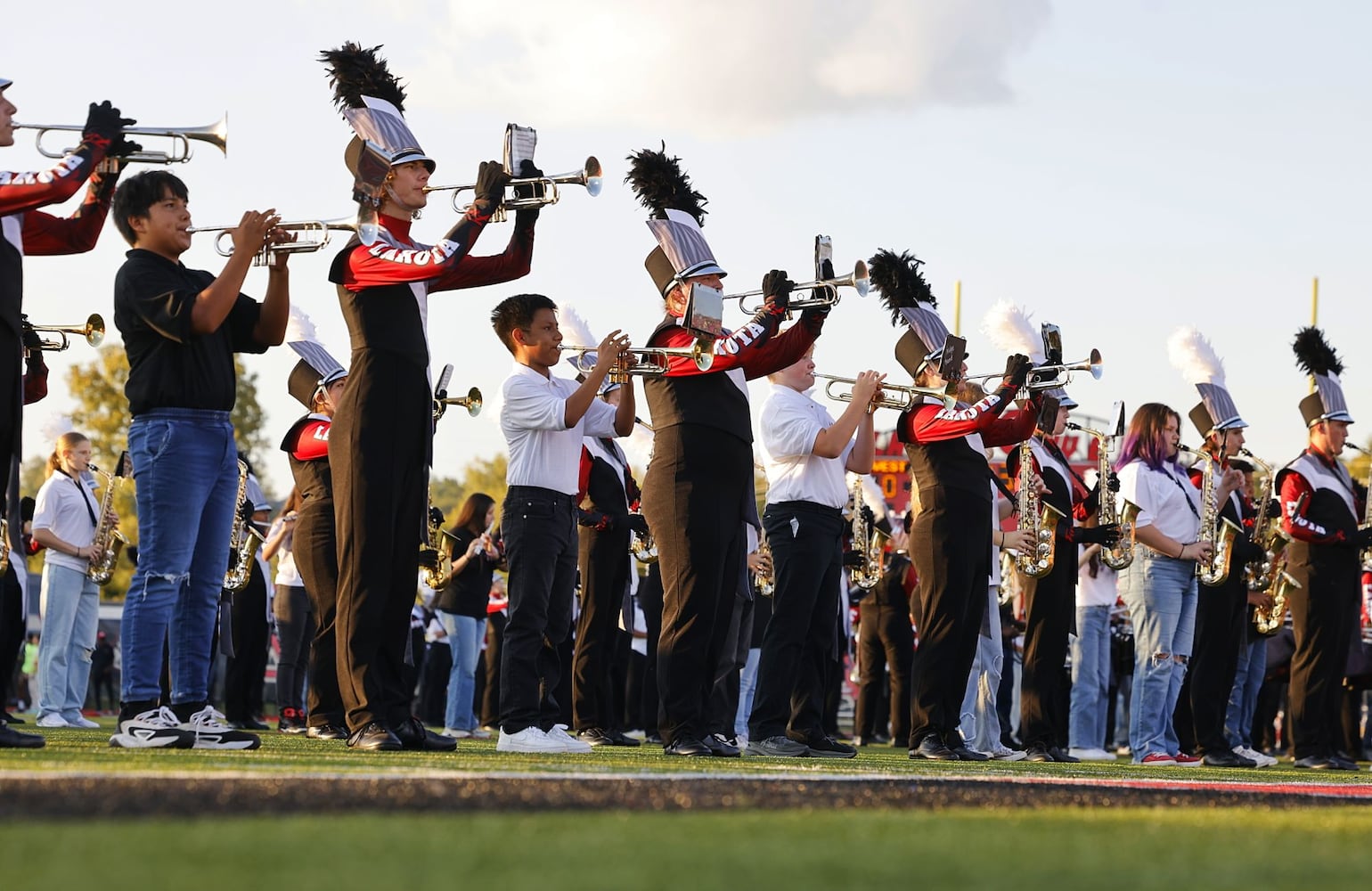 092625 Lakota West vs Middletown FB scene setter