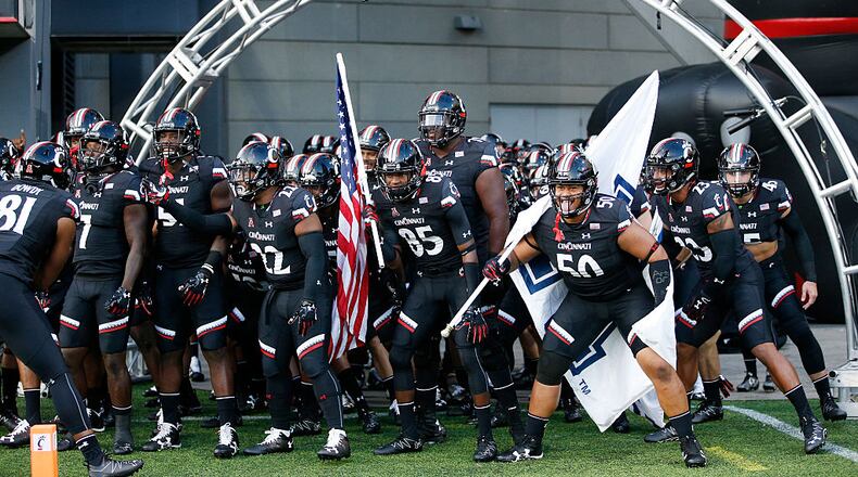 CINCINNATI, OH - SEPTEMBER 15: Cincinnati Bearcats players prepare to take the field before the game against the Houston Cougars at Nippert Stadium on September 15, 2016 in Cincinnati, Ohio. (Photo by Joe Robbins/Getty Images)