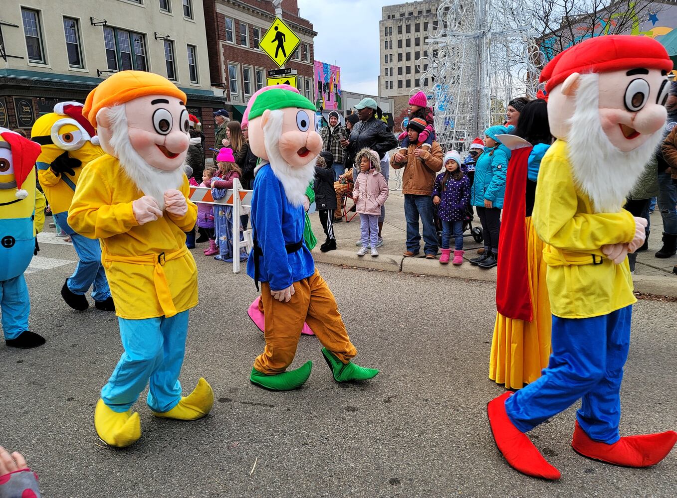 112721 Middletown Santa parade