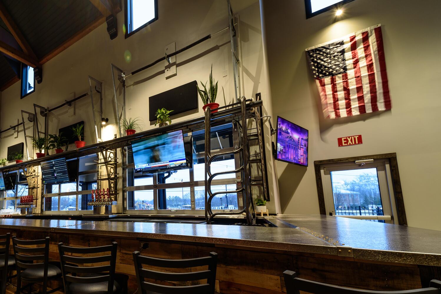 PHOTOS: Take a sneak peek at the new Warped Wing Brewpub & Smokery in Mason