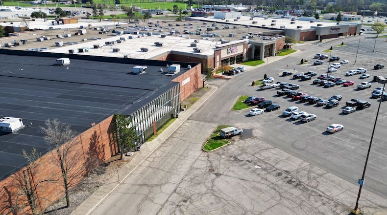 A public auction is being held for fixtures and equipment in the Towne Mall in Middletown. NICK GRAHAM/STAFF